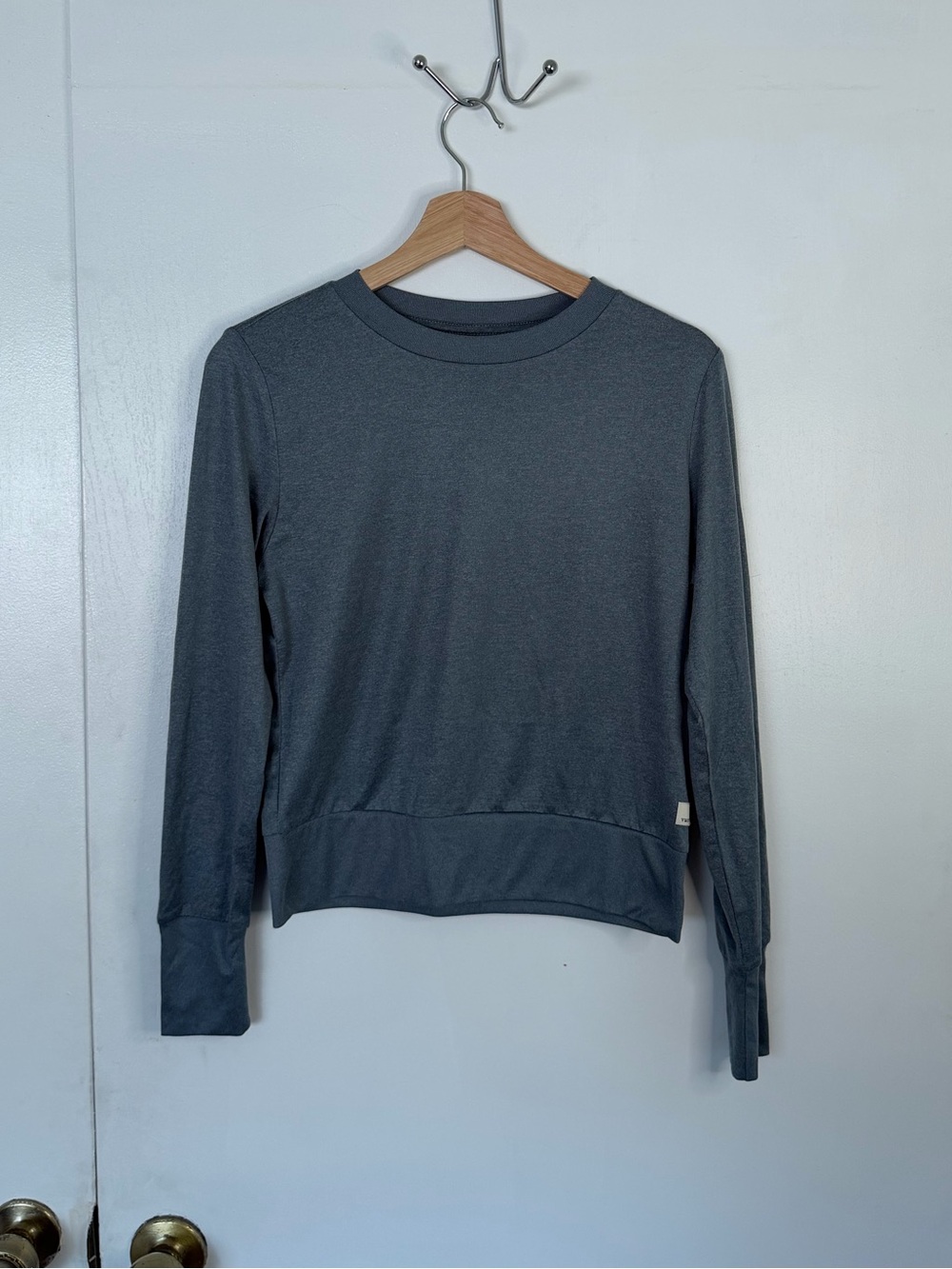 Vuori women’s daydream long sleeve crew